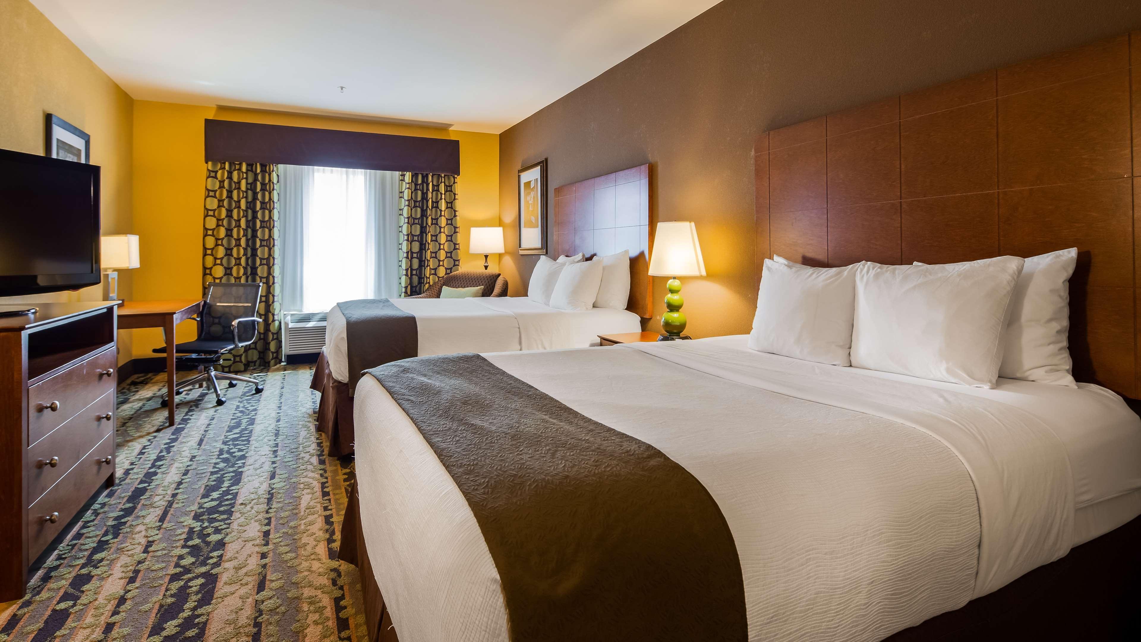 Best Western Plus Tupelo Inn & Suites Экстерьер фото